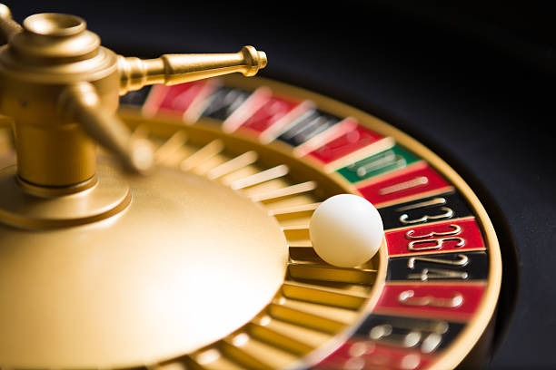 singabola Fortune Ox slot game interface showing reel layout, stake controls, and payline indicators